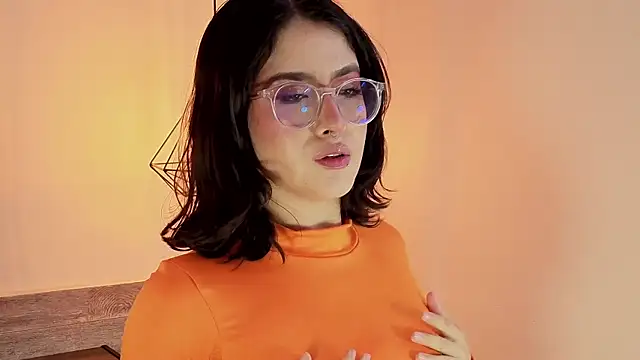 LiLLiAnderson online show from November 22, 12:08 pm