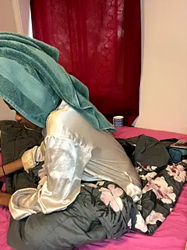 Soniala online show from November 2, 7:28 pm