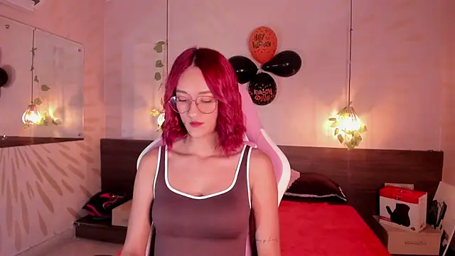 Snapshot of daphne_courtis chatting on October 13, 3:20 am daphne courtis online show from October 13, 3:20 am