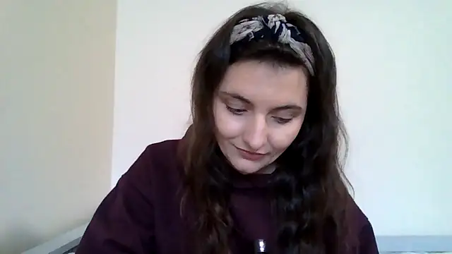 DInaraXRose online show from November 18, 10:49 am