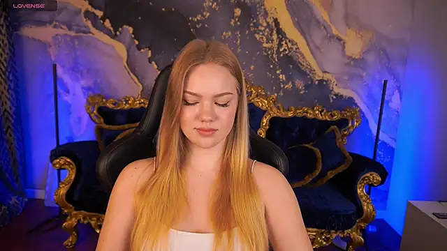 CelesteNoir online show from November 6, 7:47 am