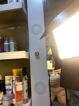 Vliacoooper2 online show from November 17, 10:16 am