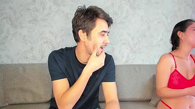 sophywhisper online show from November 26, 6:58 am