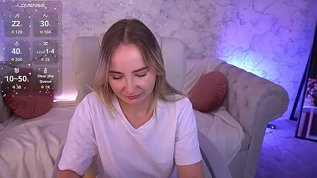 SofieBloom online show from September 13, 11:13 pm