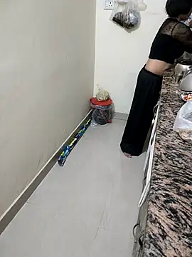 Snapshot of Pihu_Chopra chatting on October 14, 5:04 pm Pihu Chopra online show from October 14, 5:04 pm