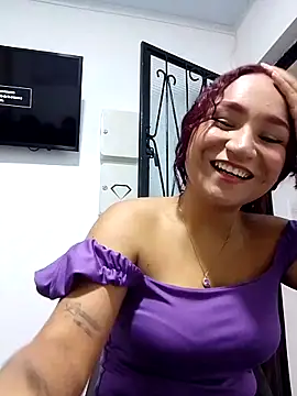 Snapshot of salome_rojas_ chatting on September 13, 2:58 pm salome rojas online show from September 13, 2:58 pm