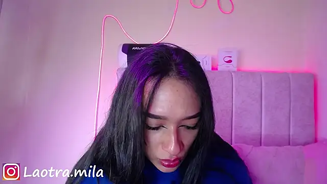Snapshot of juliettaa_1 chatting on October 17, 4:48 am juliettaa 1 online show from October 17, 4:48 am