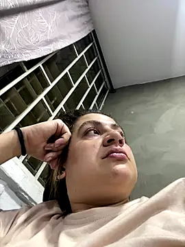 megvibes online show from November 13, 12:53 am