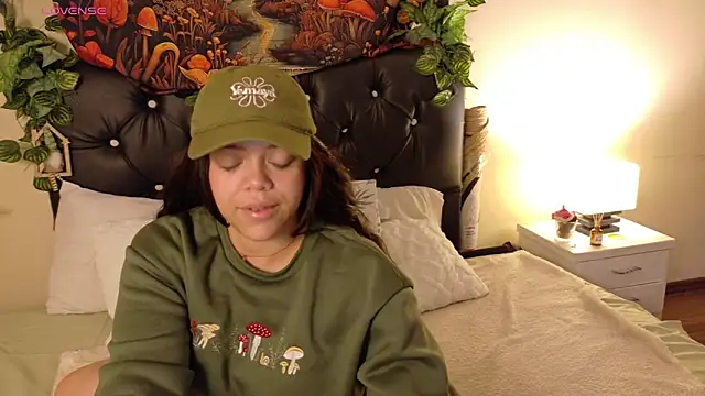 Amanda sweet online show from October 16, 1:47 pm