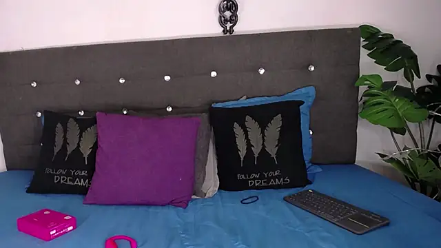 aleja spearsx online show from November 23, 12:07 pm