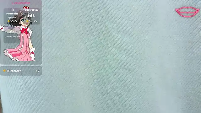 risada temptation s online show from October 31, 3:30 am