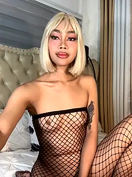 Innocent yanixx69 online show from October 2, 9:53 pm