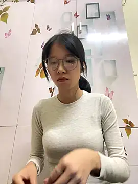 meomeo2k6 online show from December 2, 2:19 pm