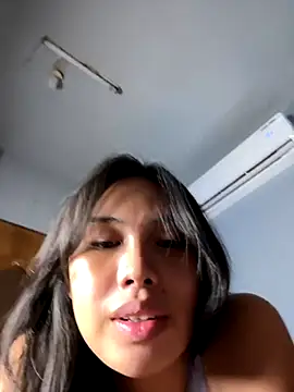 Snapshot of Griselda_beatriz3 chatting on October 4, 4:33 pm Griselda beatriz3 online show from October 4, 4:33 pm