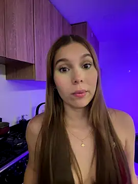 Nikii   online show from December 14, 1:11 am