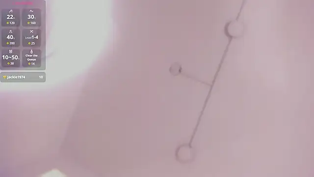 Snapshot of estefanyy_ chatting on September 12, 2:02 pm estefanyy online show from September 12, 2:02 pm
