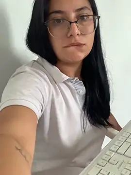 Snapshot of Velma_star chatting on October 3, 1:16 pm Velma star online show from October 3, 1:16 pm