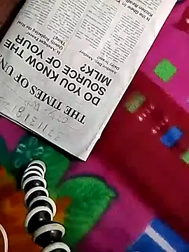 only-injoy online show from November 3, 5:39 pm