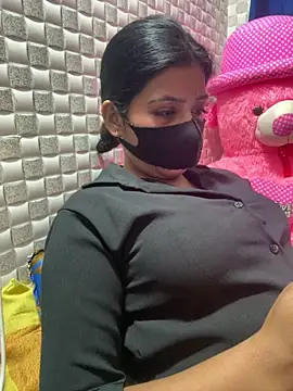 Hot Jaanvi  online show from March 14, 4:41 pm