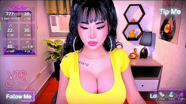 TriciaCumLoader online show from April 11, 7:39 pm