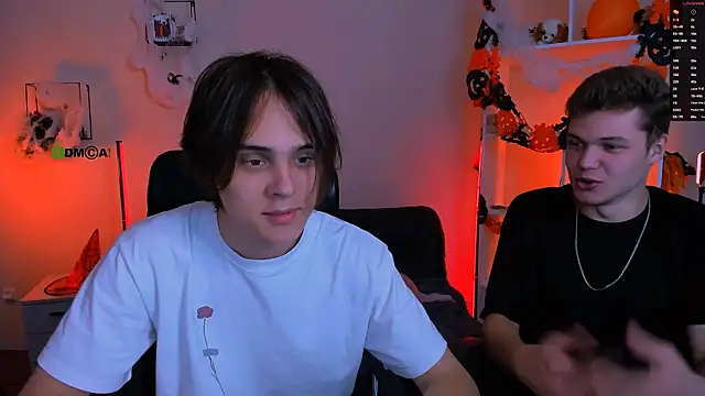 lucas long  online show from November 3, 7:51 pm