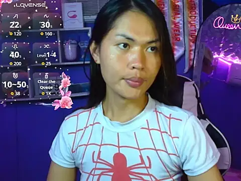 urgirljane online show from July 9, 2:30 pm