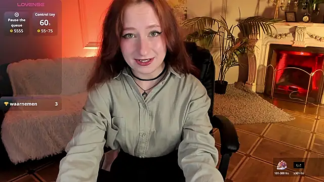 Violet Griffen online show from November 9, 3:30 pm