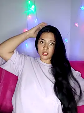 VALENTINA ROUSE  online show from April 8, 12:35 am