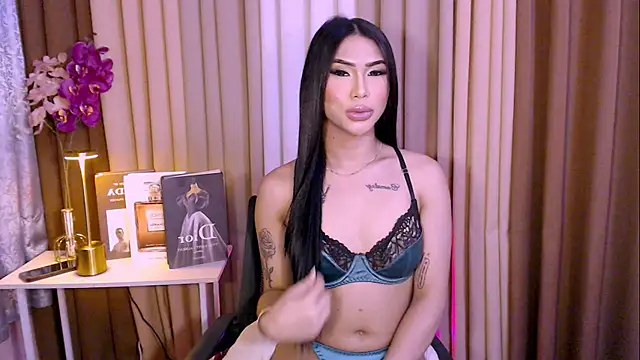 Megan sativa online show from November 18, 8:48 am