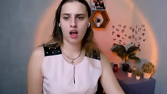 Snapshot of AmandaDimond_ chatting on October 14, 12:08 pm AmandaDimond online show from October 14, 12:08 pm