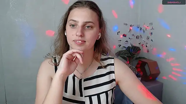AmandaDimond  online show from June 4, 2:43 pm