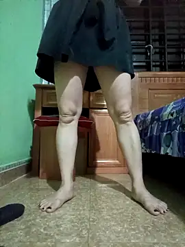 SexyQueen99 online show from April 2, 9:45 pm