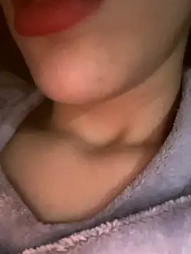 Mimisixo online show from November 20, 12:00 am