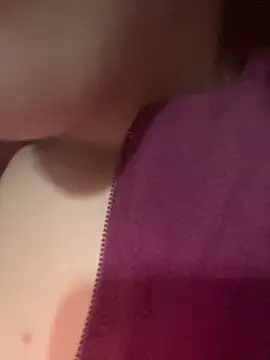 Mimisixo online show from April 13, 7:14 pm