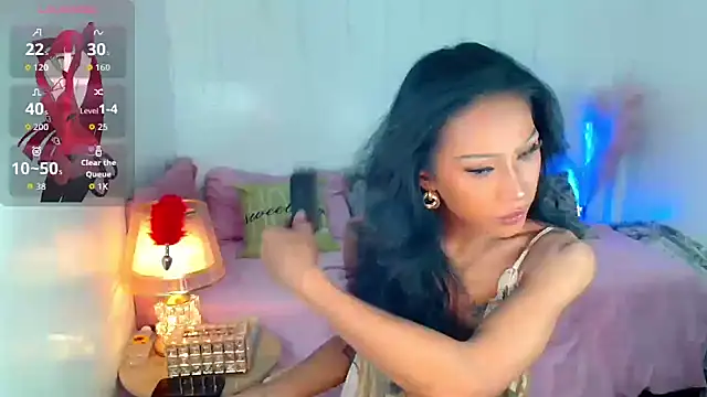 sassylatina online show from October 23, 2:56 pm