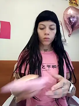 Snapshot of Paula_Alameda chatting on October 6, 12:44 pm Paula Alameda online show from October 6, 12:44 pm