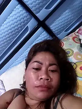 sexybitch 02 online show from April 12, 12:08 pm