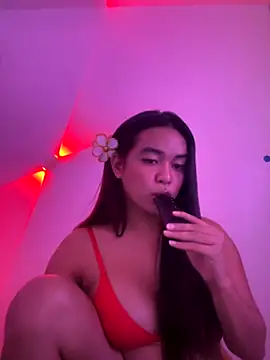Snapshot of urasianlady chatting on October 8, 2:38 am urasianlady online show from October 8, 2:38 am