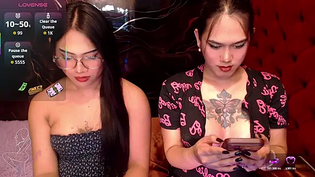 seductivetranschanty online show from June 26, 8:15 am