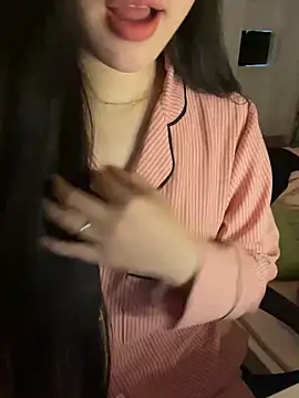 Nancy68 online show from April 17, 5:09 am