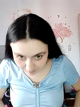 Snapshot of MillyDulce_ chatting on October 26, 1:28 pm MillyDulce  online show from October 26, 1:28 pm