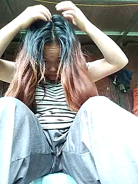 Snapshot of Rioo122 chatting on October 28, 6:30 am Rioo122 online show from October 28, 6:30 am