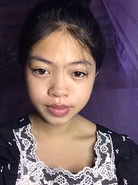 Thy00   online show from October 3, 1:11 am