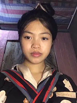 Thy00   online show from September 19, 7:40 am