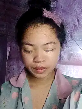 Thy00   online show from November 8, 9:53 pm