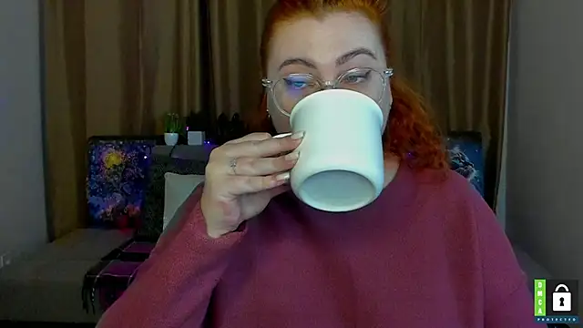 Snapshot of Alicia_love00 chatting on October 13, 11:24 am Alicia love00 online show from October 13, 11:24 am