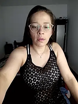 Isabella5 Brown  online show from January 6, 3:48 pm