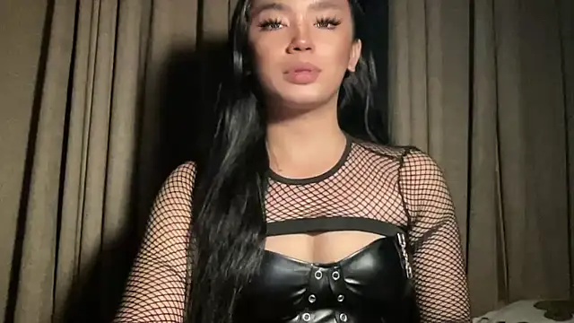 Claudia Johnson online show from September 8, 6:07 pm