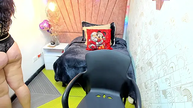 Lia Blake  online show from December 18, 12:54 pm