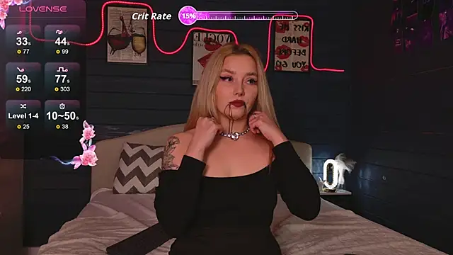 Crystal Jull online show from October 31, 3:27 pm